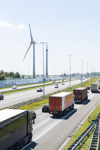 Regionale Energie Strategie: Mega-molens langs de A1 bij Eemnes?